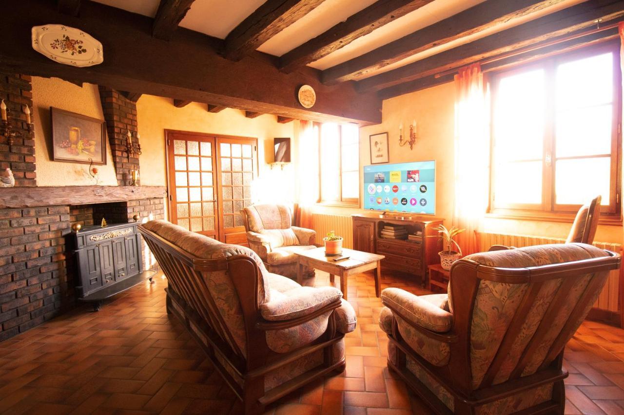 Ferme Bressane - 4 Chambres Saint-Etienne-du-Bois  Dış mekan fotoğraf